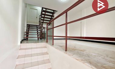 ขายทาวน์เฮ้าส์ หมู่บ้านธารทิพย์ ราชบุรี  ใกล้โรงงานราชาชูรส บ้านโป่ง