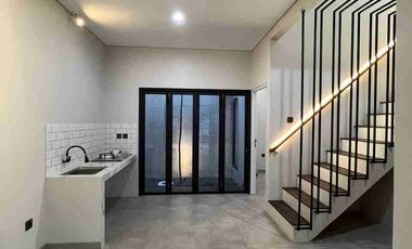 Rumah Cantik Ready Stock di Bojongsari Dekat The Park Sawangan, Toll, Indogrosir Ciputat, RS. Mitra Keluarga Pamulang