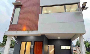 Rumah Cantik Ready Stock di Bojongsari Dekat The Park Sawangan, Toll, Indogrosir Ciputat, RS. Mitra Keluarga Pamulang