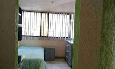 Departamento semi amueblado en renta.