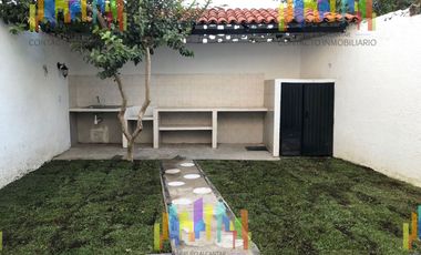 CASA EN JUANACATLAN