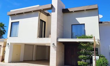 CASA EN RENTA EN LA RIOJA RESIDENCIAL. MEXICALI