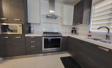 CASA EN RENTA EN LA RIOJA RESIDENCIAL. MEXICALI
