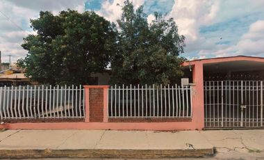 Casa en Víctor Rosales Centro, Zacatecas.