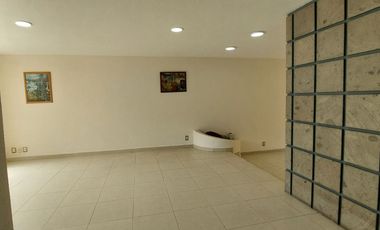 Casa en venta en Jardines de Santa Mónica