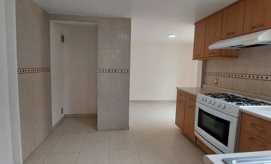 Casa en venta en Jardines de Santa Mónica