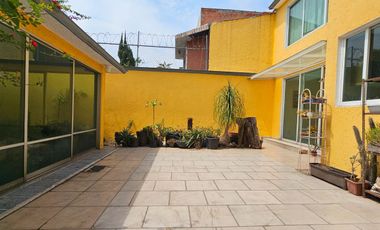 Casa en venta en Jardines de Santa Mónica