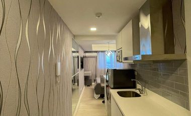 FOR SALE BRAND NEW & FULLY FURNISHED CONDO UNIT IN PAMPANGA