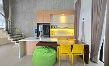 FOR SALE MODERN FURNISHED HOME WITH POOL AND 2 INCOME GENERATING APARTMENT NEAR SM TELABASTAGAN
