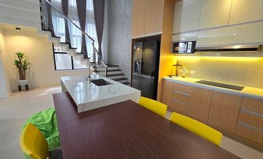 FOR SALE MODERN FURNISHED HOME WITH POOL AND 2 INCOME GENERATING APARTMENT NEAR SM TELABASTAGAN