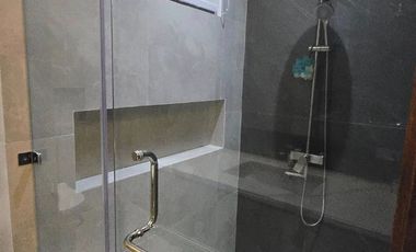 FOR SALE MODERN FURNISHED HOME WITH POOL AND 2 INCOME GENERATING APARTMENT NEAR SM TELABASTAGAN