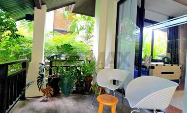 Pool Villa with Private Swimming Pool Near Santiburi Golf Course