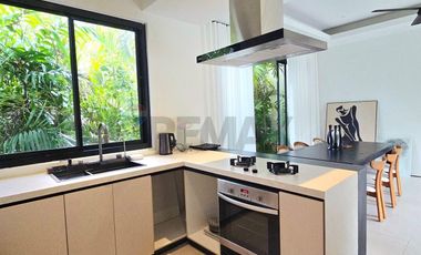 Pool Villa with Private Swimming Pool Near Santiburi Golf Course