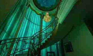 rumah megah
Jatiwaringin