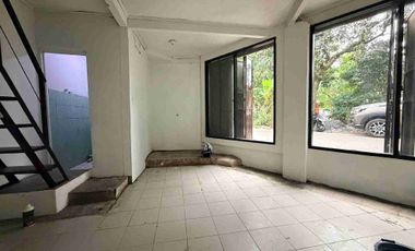 Dijual Cepat Ruko Murah sebrang Kiara Artha strategis Ramai