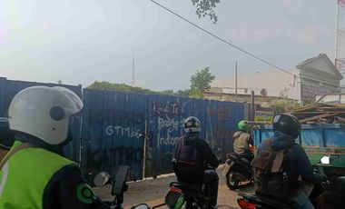 Tanah disewakan di RW 01, Kebayoran Lama Selatan, Kebayoran Lama, Jakarta Selatan, Daerah Khusus Ibukota Jakarta