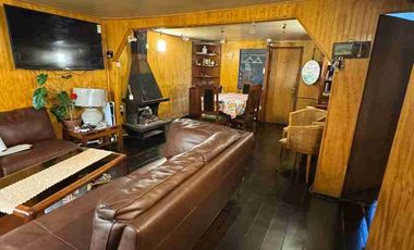 Se vende casa muy bien cuidada , pasaje Volcán Miño , las Salinas Talcahuano