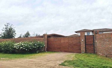 Se Arrienda Hermosa Casa en Parcela