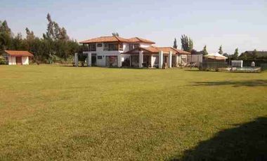 Se Arrienda Hermosa Casa en Parcela
