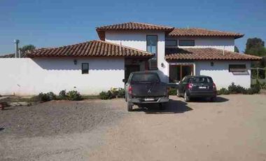 Se Arrienda Hermosa Casa en Parcela