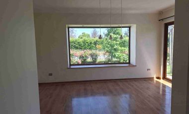 Se Arrienda Hermosa Casa en Parcela
