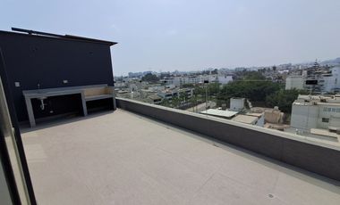Dúplex de Estreno en Venta de 4 Dormitorios, Cochera, en Santiago de Surco