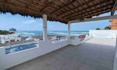 Casa con Vista al Mar en Ballenita | 4 Dormitorios + Terraza Panorámica