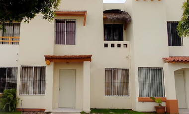 CASA EN VENTA EN RESIDENCIAL VILLA DEL MAR MANZANILLO COL.