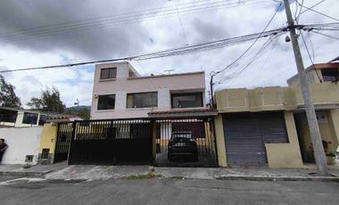 CASA RENTERA EN VENTA CARCELEN BAJO NORTE DE QUITO