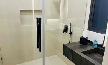 casa en renta en zona esmeralda