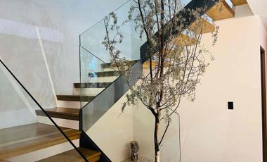 casa en renta en zona esmeralda