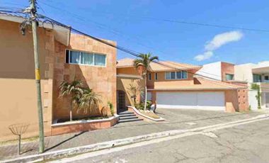Hermosa Casa en Venta en Costa de Oro, Colonias Costa de Oro Veracruz