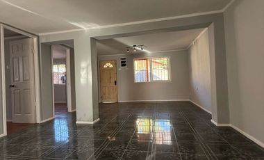 Arriendo Casa 3D/2B Calle Uruguay en Puente Alto