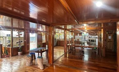 HACIENDA DE VENTA - MINDO - ECUADOR