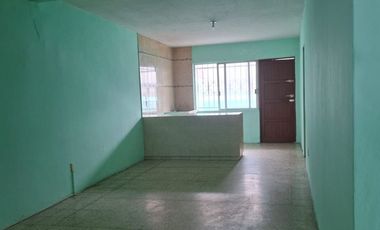 CASA EN RENTA,CERCA DE LA AV. CUAUHTEMOC