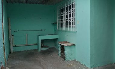 CASA EN RENTA,CERCA DE LA AV. CUAUHTEMOC