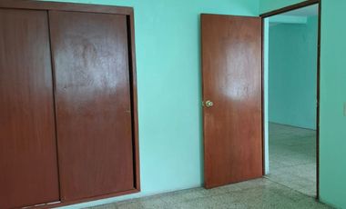 CASA EN RENTA,CERCA DE LA AV. CUAUHTEMOC