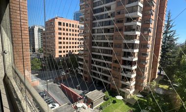Se Vende Hermoso Depto 4d + 4b, Metro Manquehue. Las Condes