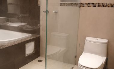 CASA A CAMPO DE GOLF EN PRIVADA, VILLAS DE IRAPUATO