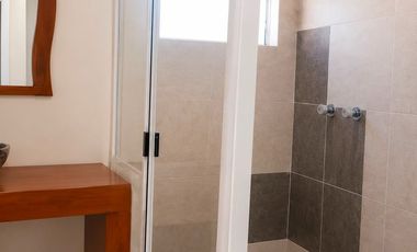 CASA A CAMPO DE GOLF EN PRIVADA, VILLAS DE IRAPUATO