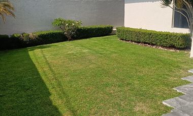 CASA A CAMPO DE GOLF EN PRIVADA, VILLAS DE IRAPUATO