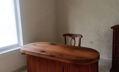 CASA A CAMPO DE GOLF EN PRIVADA, VILLAS DE IRAPUATO