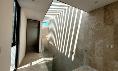 CASA CON ALBERCA EN MORELOS