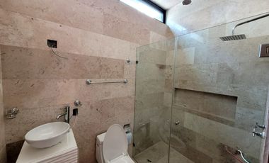 CASA CON ALBERCA EN MORELOS