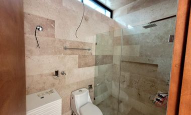 CASA CON ALBERCA EN MORELOS