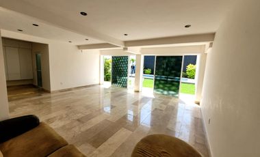 CASA CON ALBERCA EN MORELOS