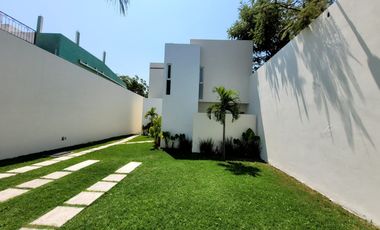 CASA CON ALBERCA EN MORELOS