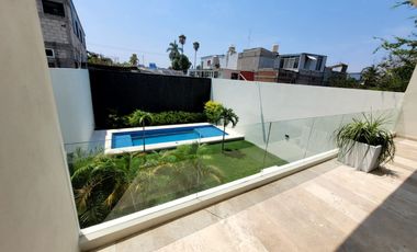 CASA CON ALBERCA EN MORELOS