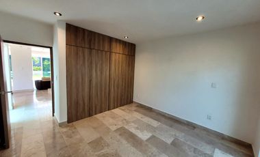 CASA CON ALBERCA EN MORELOS