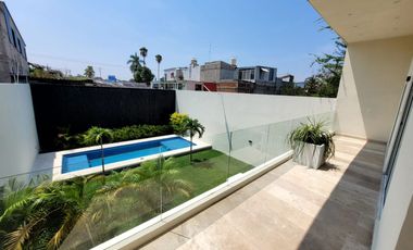 CASA CON ALBERCA EN MORELOS
